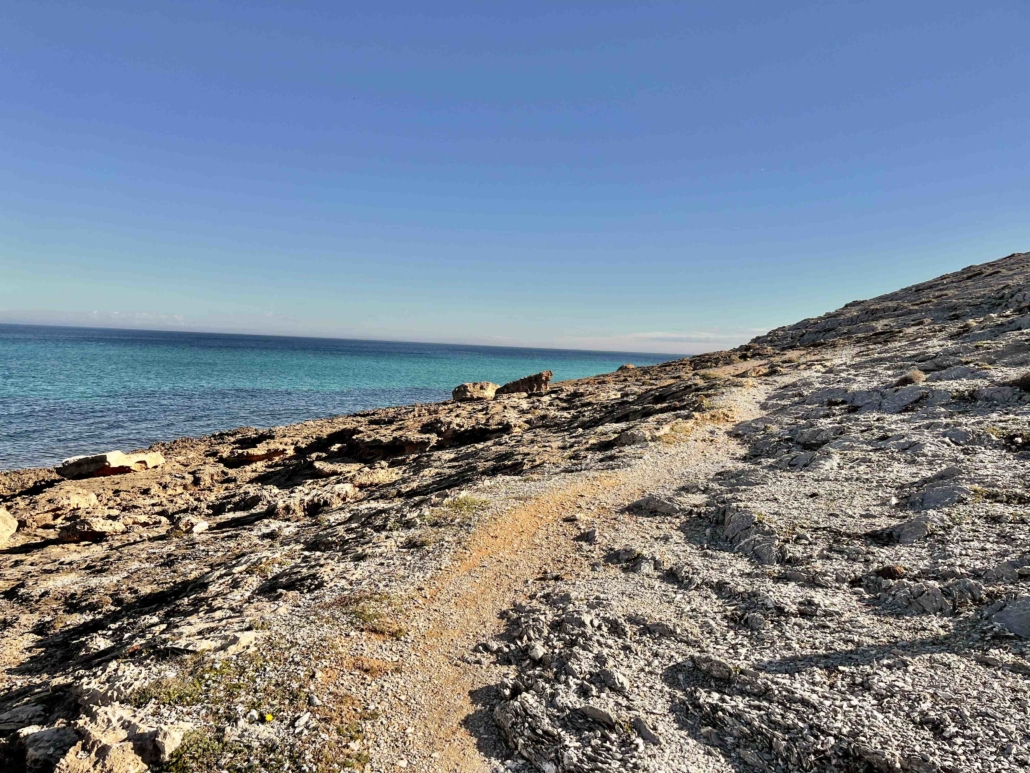 weg zur arenalet aubarrca im Naturpark Peninsula de Llevant